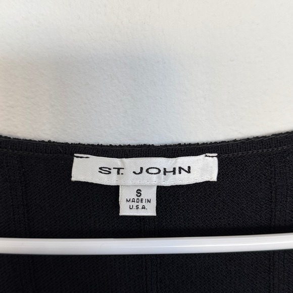 ST JOHN Black Knit Long Sleeve Sequin Embellished Bell Sleeve Sweater Top Size S - Picture 3 of 6